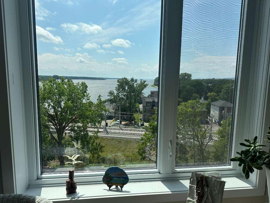Condo à louer | 2937984