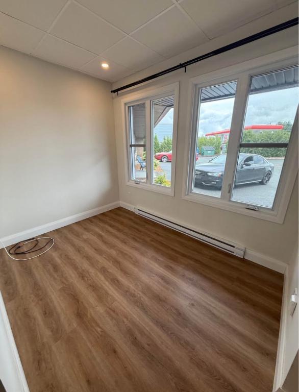 3 1/2 DISPONIBLE DÈS MAINTENANT | 2938429