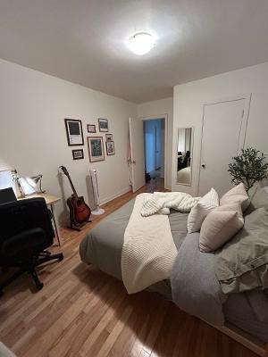 4 1/2 Metro St Michel- 2 CH | 2939722