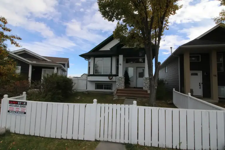48 Martinbrook Link NE | 48 Martinbrook Link Northeast, Calgary | 2938900