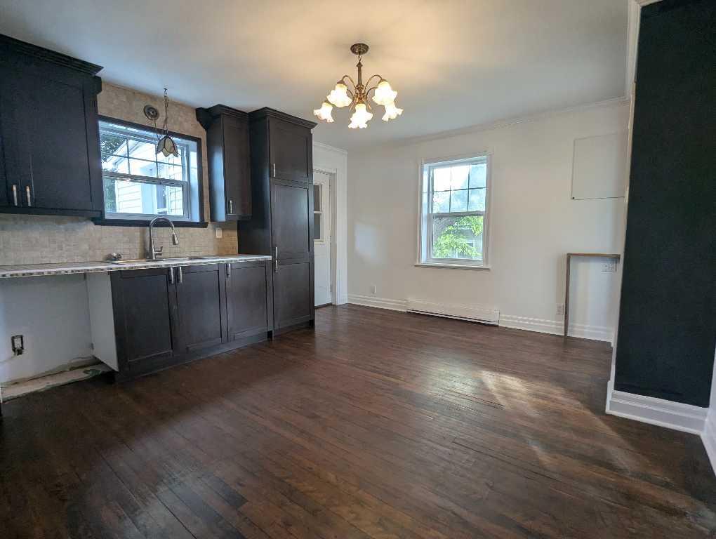 4 1/2 - 2 Stationnements - vieux sainte thérèse | 2938983