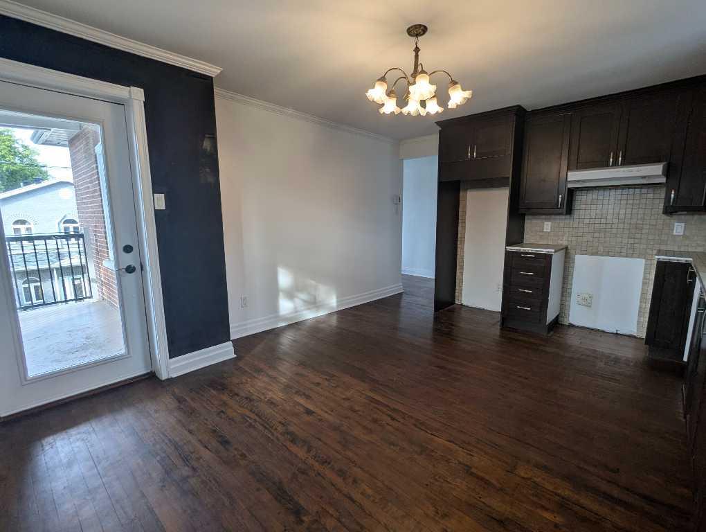 4 1/2 - 2 Stationnements - vieux sainte thérèse | 2938983