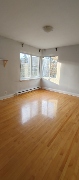 Grand 5 ½ à Louer – Côte Saint-Luc | 2939021