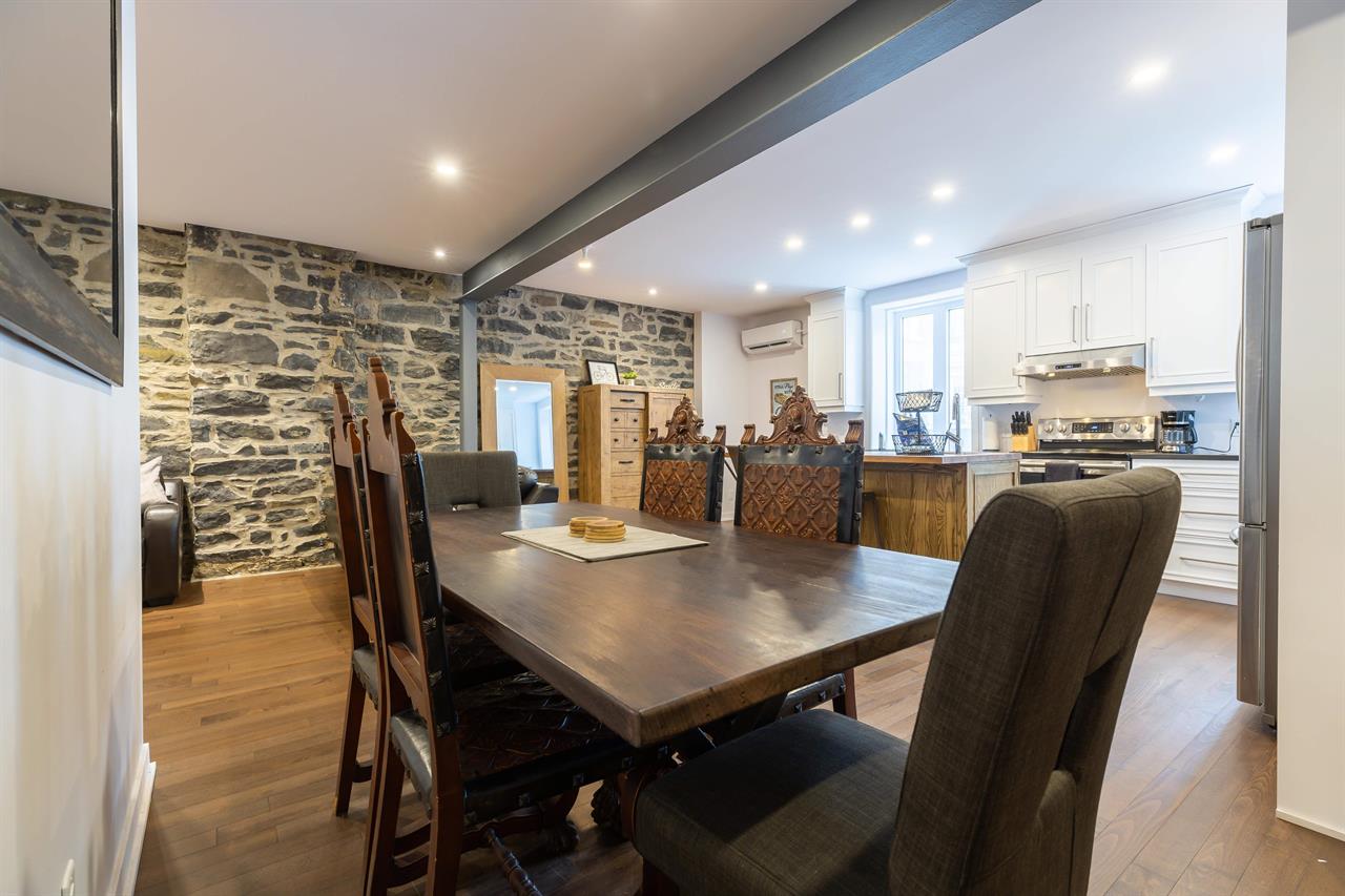 3 CH - 2 SDB - Montréal - $3,295 /mo | 2939048