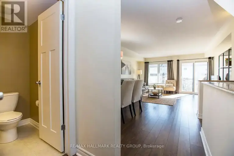2404 ESPRIT DRIVE | 2404 ESPRIT DRIVE, Ottawa | 2939403