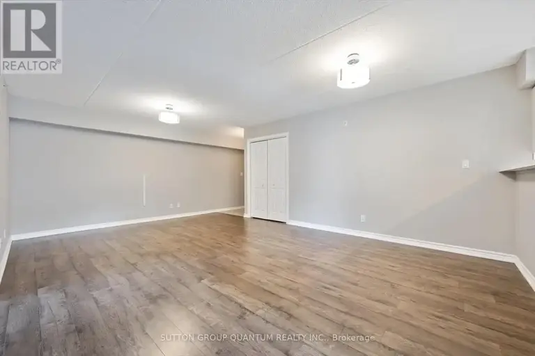 201 - 1460 BISHOPS GATE | 201 - 1460 BISHOPS GATE, Oakville | 2939583
