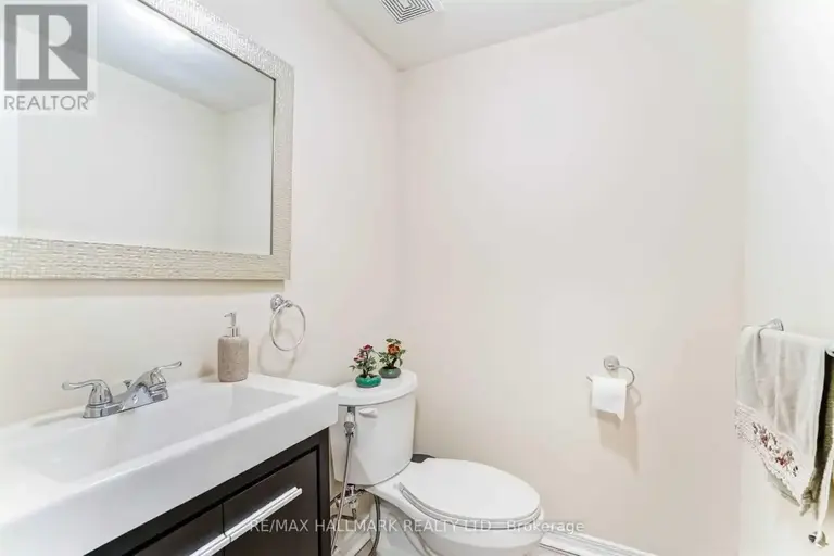 17 - 2006 GLENADA CRESCENT | 17 - 2006 GLENADA CRESCENT, Oakville | 2939601