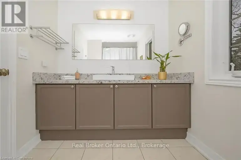 98 - 710 SPRING GARDENS ROAD | 98 - 710 SPRING GARDENS ROAD, Burlington | 2939606