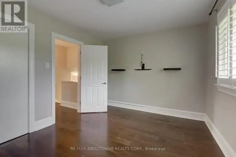 255 WALES CRESCENT | 255 WALES CRESCENT, Oakville | 2939622