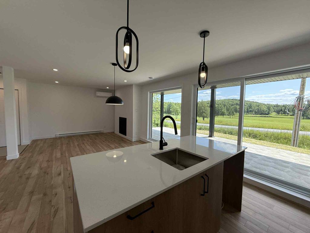 APPARTEMENT DE LUXE À LOUER | 4 1/2 AU REZ-DE-CHAUSSÉE | 2939708
