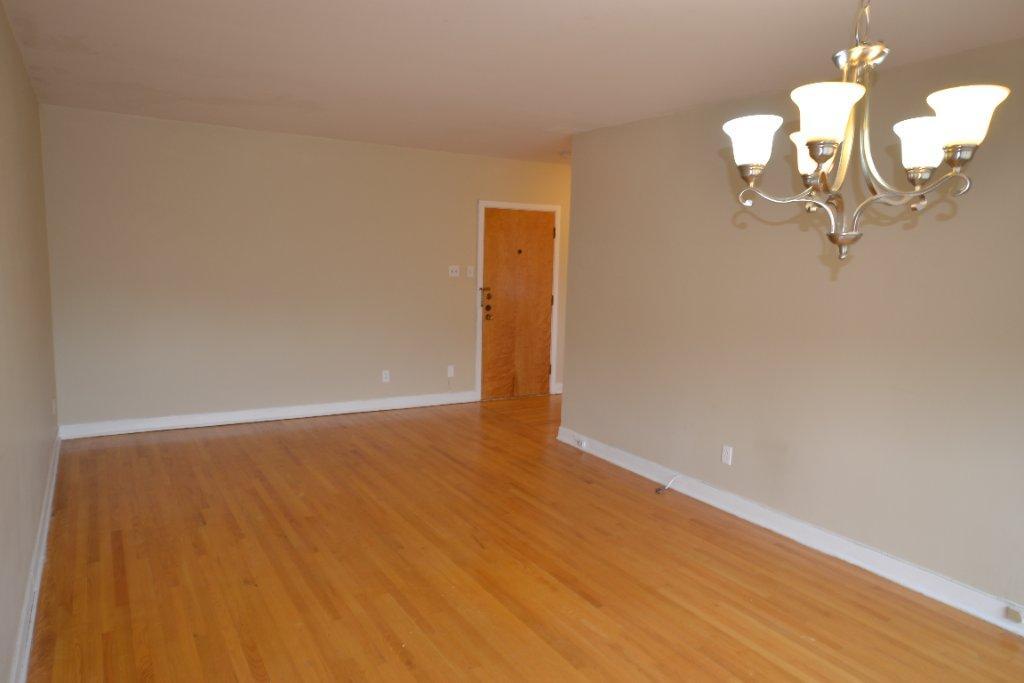 POINTE-CLAIRE - TRÈS GRAND ET LUXUEUX 3½ À LOUER | 2939715
