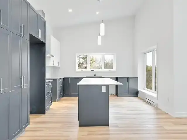 14 Ch. Taylor | 14 Ch. Taylor, Val-des-Monts | 2955841