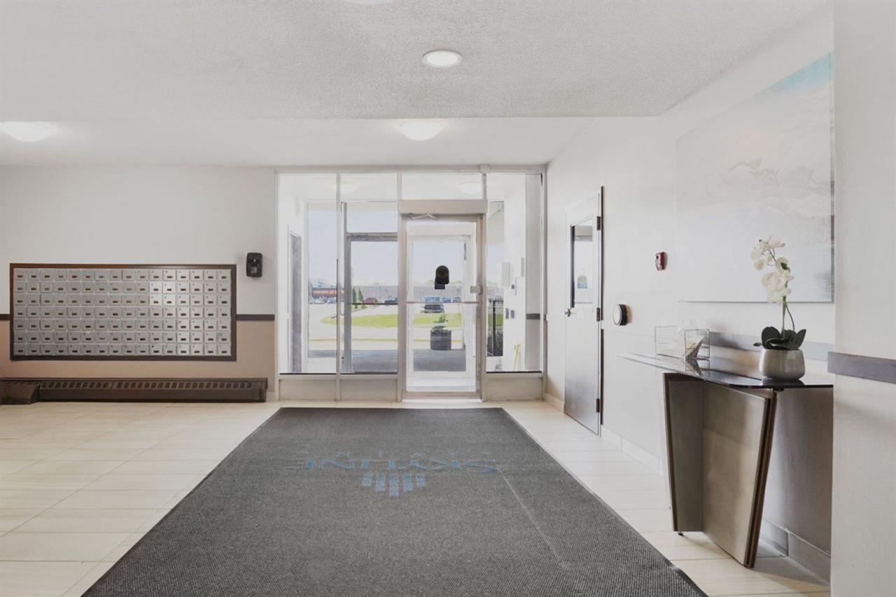 Doral Tower Apartments | 2939890