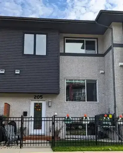 Three Bedroom Unit for rent at Parkline Townhomes | 690 Hugo Street South, Winnipeg | 2940167