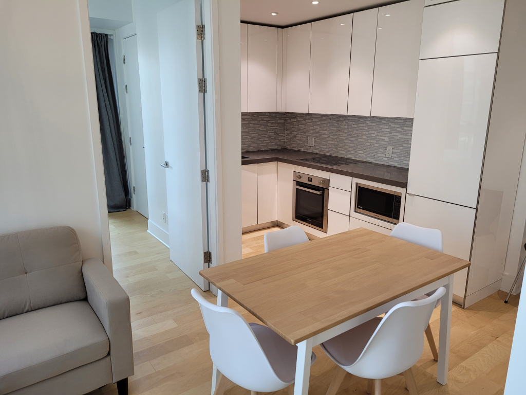 Meublé - 2 Chambres - Centre-ville | 2940307