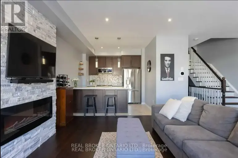 2544 GRAND OAK TRAIL | 2544 GRAND OAK TRAIL, Oakville | 2940326