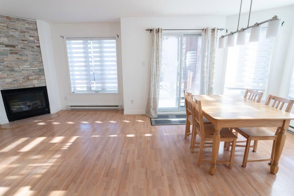 Grand condo lumineux a louer St- hubert 4 1/2 | 2940483
