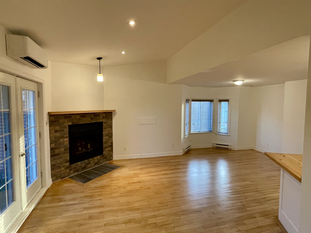 Condo à Louer, électricité Inclus | 2940538