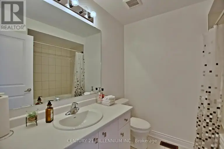 29 STATELY DRIVE | 29 STATELY DRIVE, Wasaga Beach | 2940575