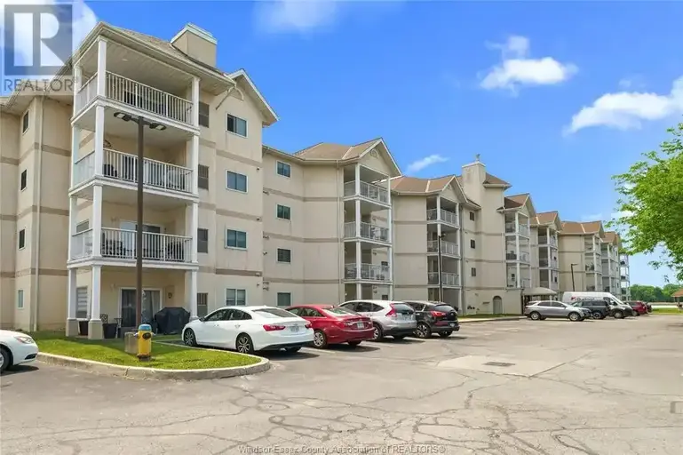40 ADAMS LANE Unit# 210 | 40 ADAMS LANE Unit# 210, LaSalle | 2940602