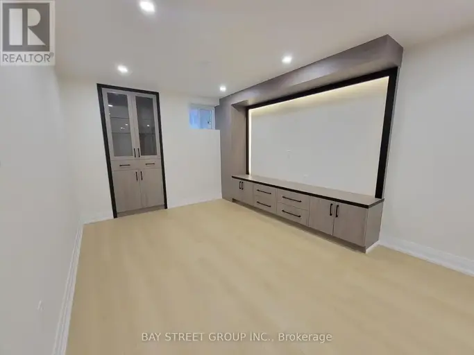 LOWER - 1903 NARCISSUS GARDENS | LOWER - 1903 NARCISSUS GARDENS, Pickering | 2940614