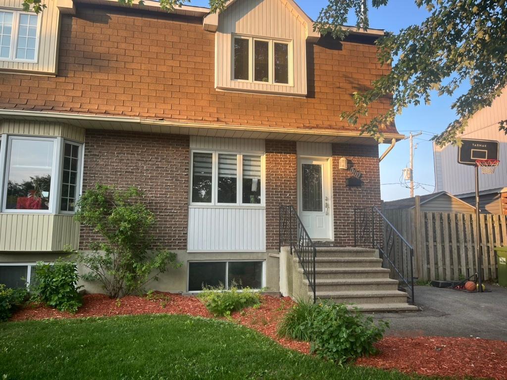 Beau semi- détaché Boisbriand | 2940664