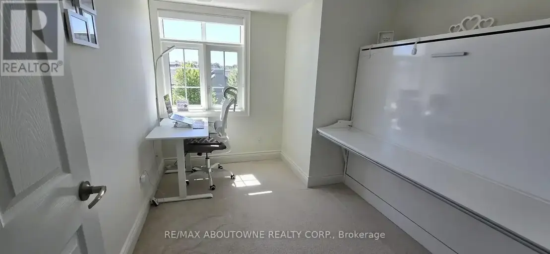 402 - 64 FREDERICK DRIVE | 402 - 64 FREDERICK DRIVE, Guelph | 2950966