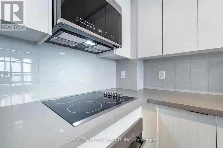 1102 - 297 OAK WALK DRIVE | 1102 - 297 OAK WALK DRIVE, Oakville | 2940760