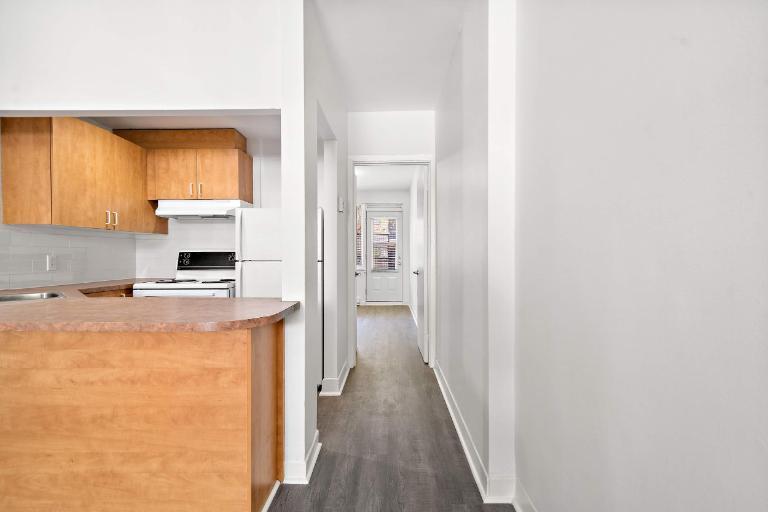 3½ Centre Ville près de McGill - DISPONIBLE EN SEPTEMBRE | 2940917