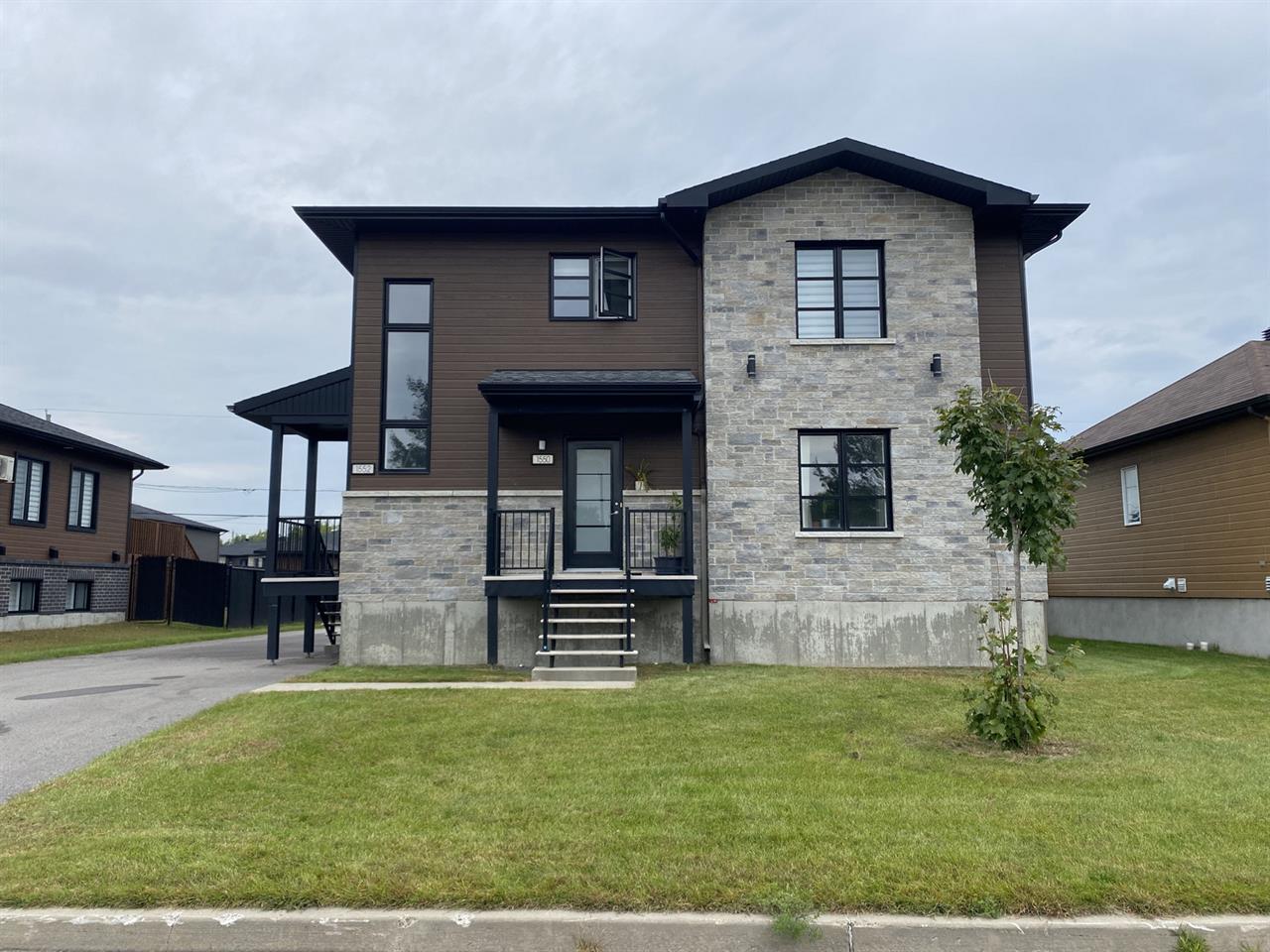 4 1/2 - 1550 RUE P. DIZZY MONTPLAISIR, Trois-Rivieres | 2940973