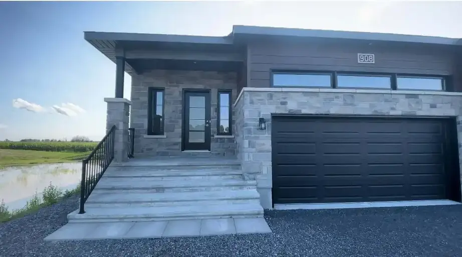 908 Chablis Cres Unit Lower | 908 Chablis Cres, Embrun | 2941162