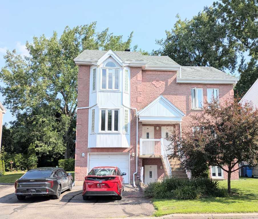 Appartement 4.5 de style condo à LaPrairie | 2941372