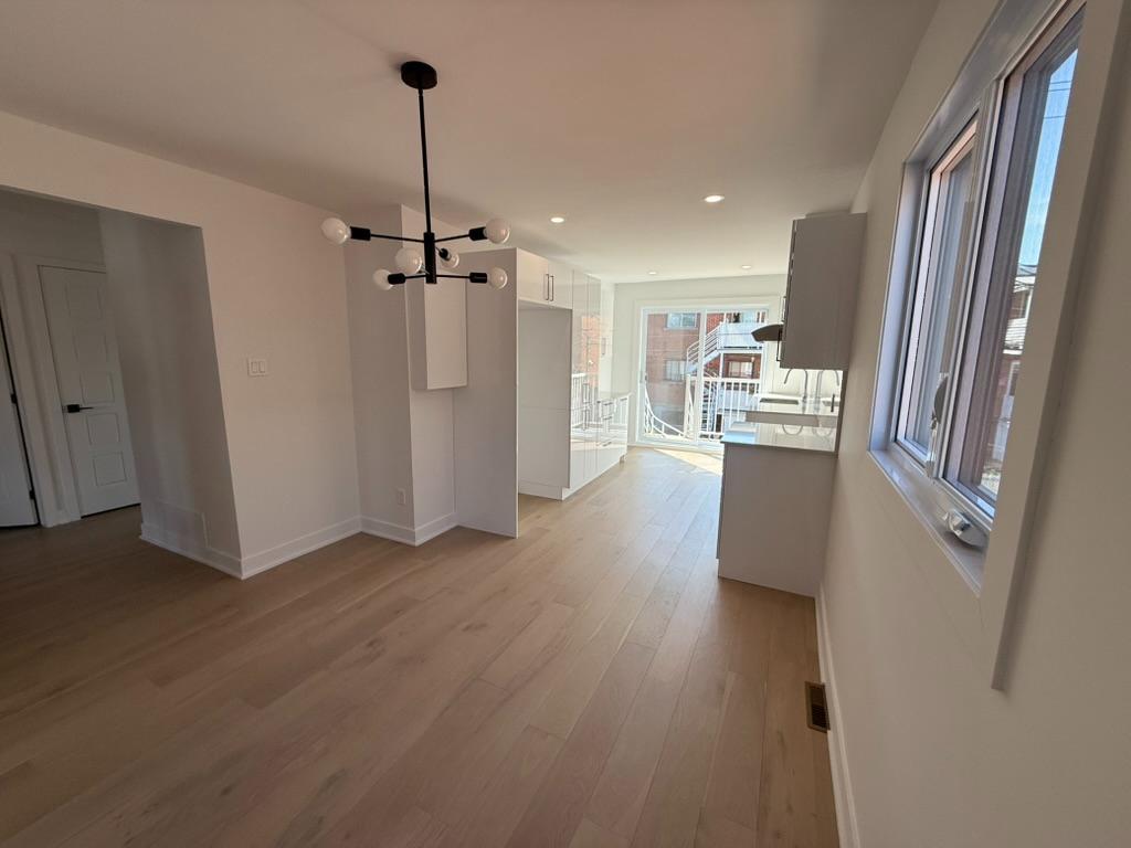 5 1/2 entièrement rénové avec garage – Ville LaSalle – 2 000 $/mois | 2941384