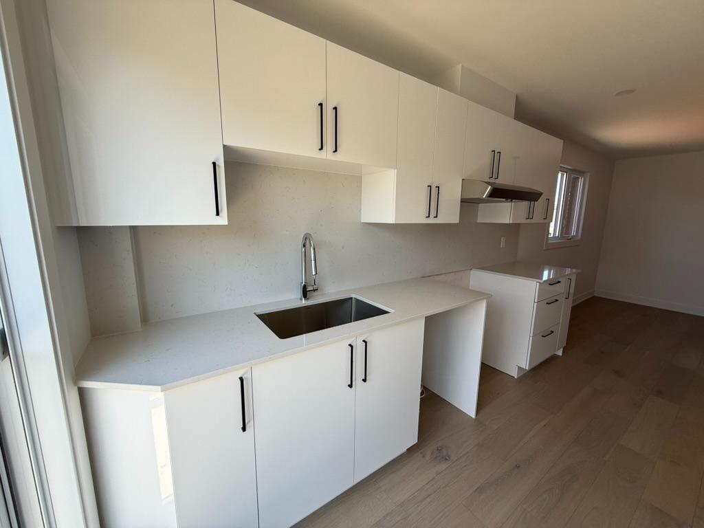 5 1/2 entièrement rénové avec garage – Ville LaSalle – 2 000 $/mois | 2941384