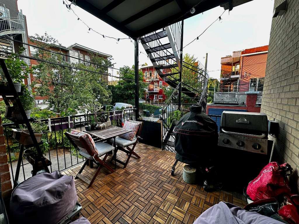 Grand 5 1/2 rénové dans Hochelaga | 2941398