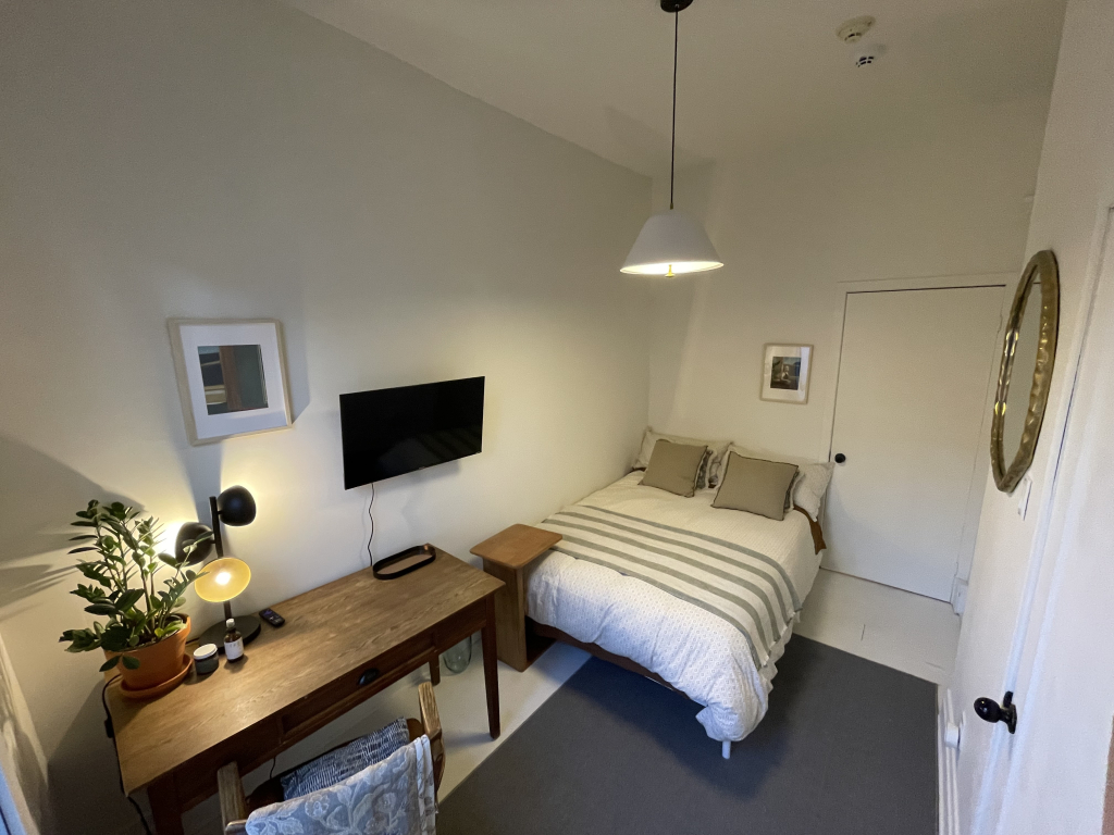 Chambre Meublée, SdB, Tout Inclus | 2941466