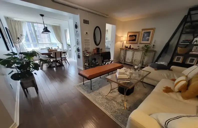 633 Bay St., Toronto, ON M5G 2G4 | 633 Bay Street, Toronto | 2941635