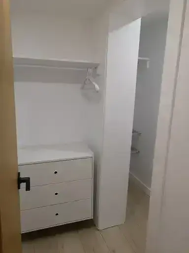 Bachelor | 15 Mowat Street, Ottawa | 2941643