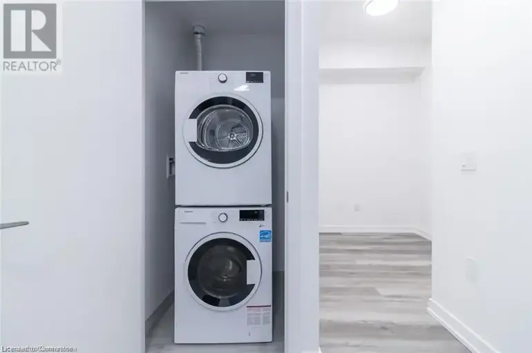 15 WELLINGTON Street Unit# 510 | 15 WELLINGTON Street Unit# 510, Kitchener | 2941919