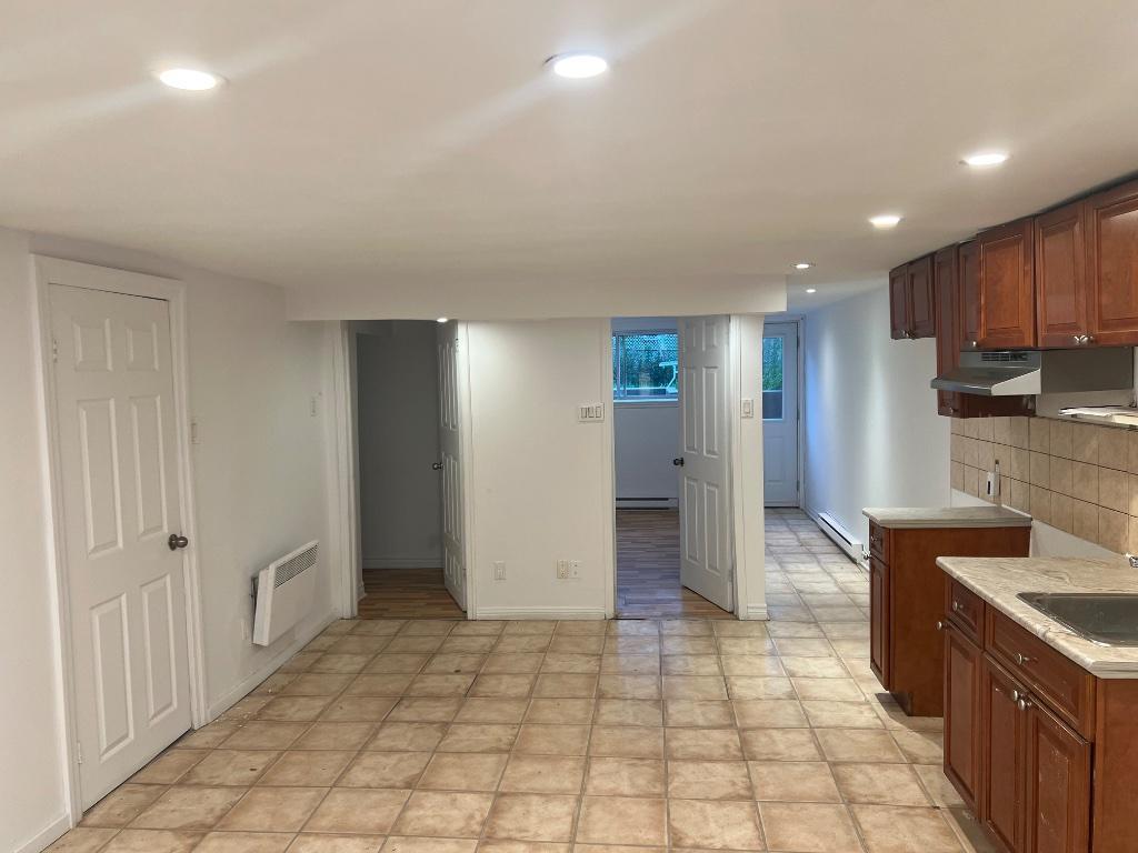 Location 4 1/2 saint -Michel | 2942396
