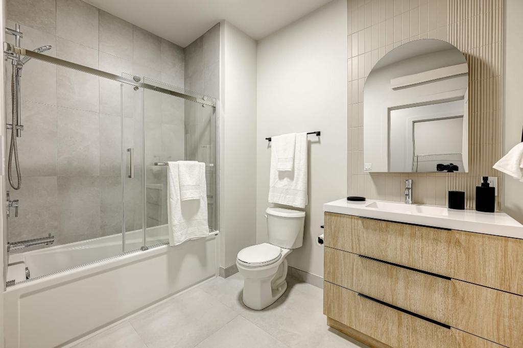 LOCATION 3 1/2 **** OTTERBURN PARK | 2942406