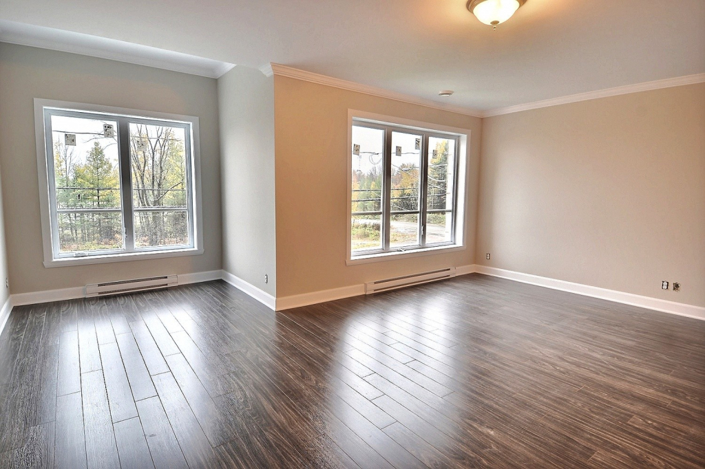 Magnifique Condo | 2942509