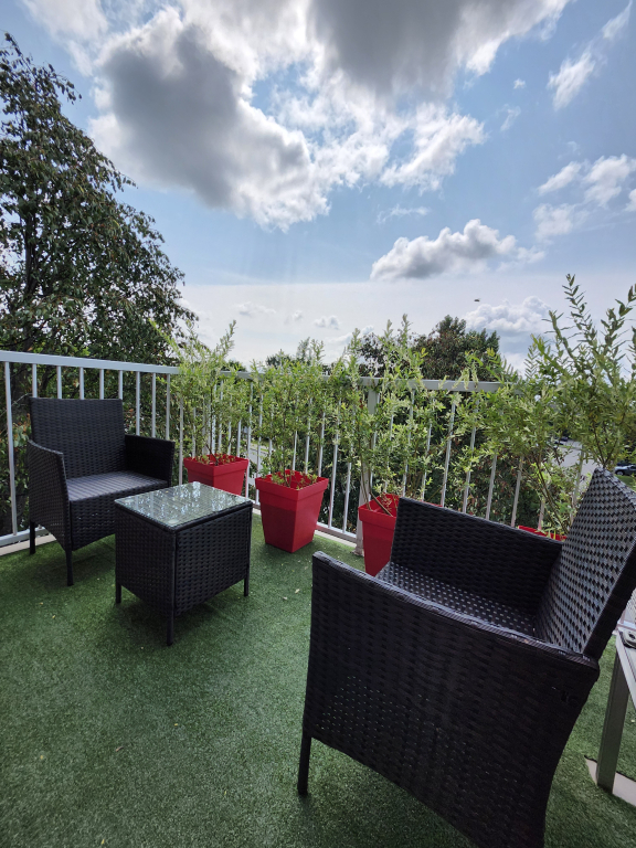 Colocataire Recherché | 2946625