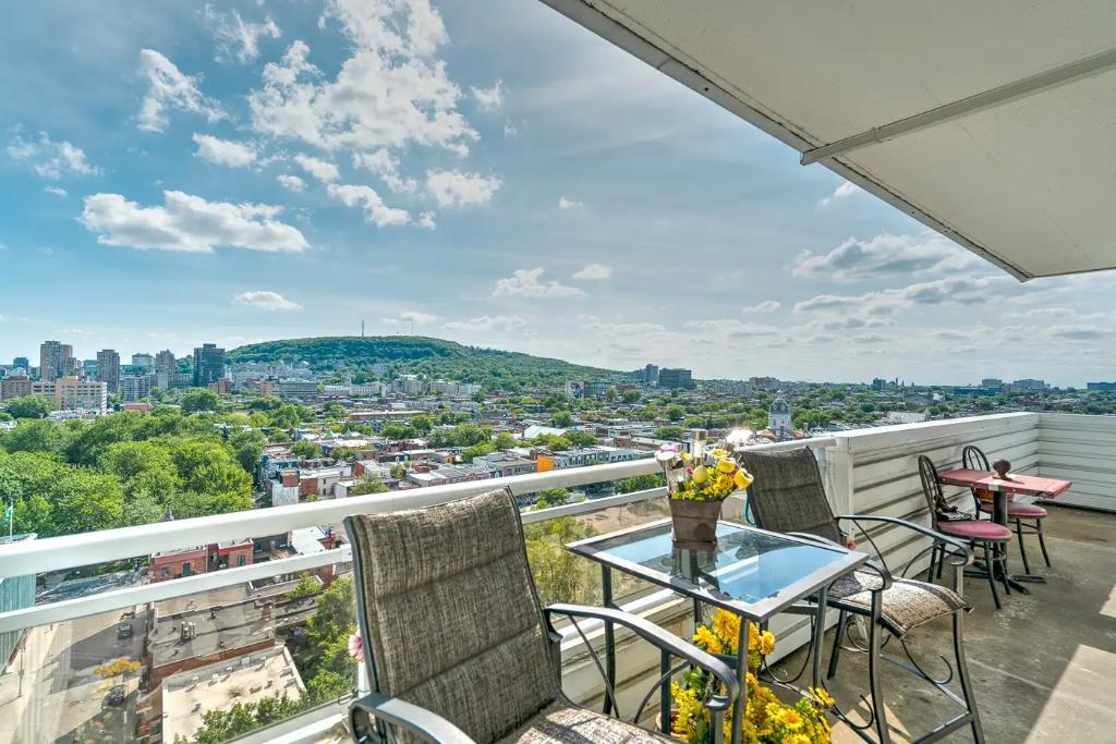 Appartement 4 1/2, PH - METRO SHERBROOKE - TOUT INCLUS - BALCON | 2942829