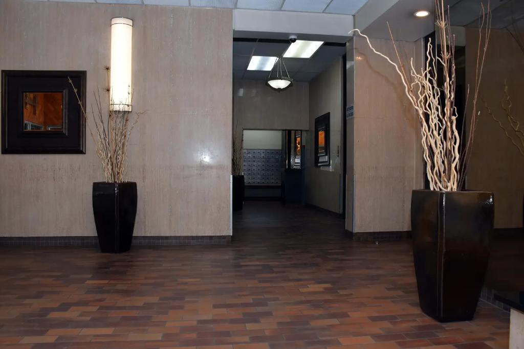Appartement 4 1/2, PH - METRO SHERBROOKE - TOUT INCLUS - BALCON | 2942829