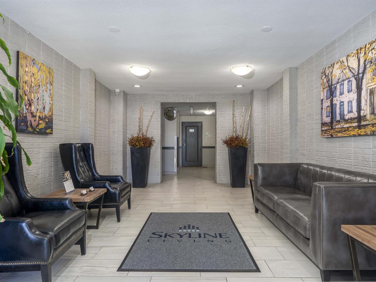 Claire Oak Apartments | 2942977