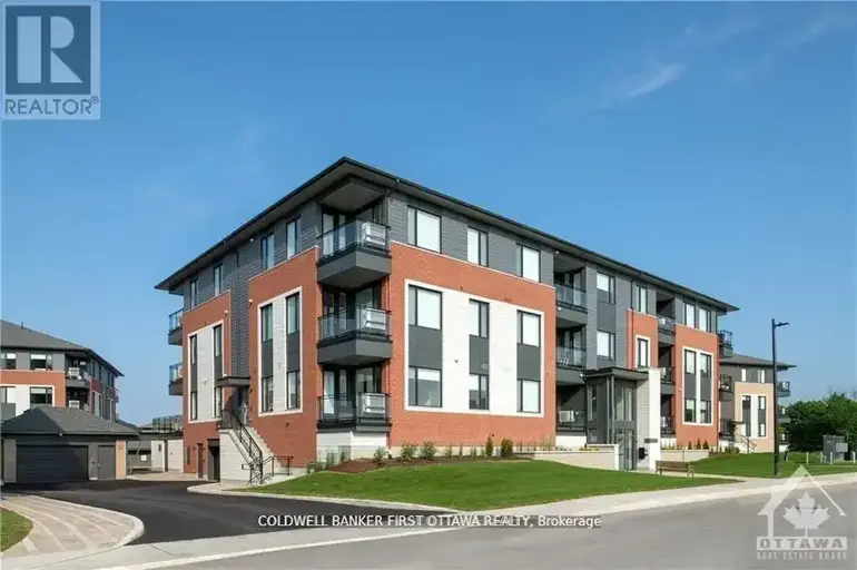 302 - 520 PIMIWIDON STREET | 302 - 520 PIMIWIDON STREET, Ottawa | 2943021