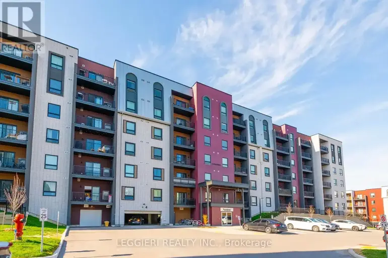 202 - 4 SPICE WAY | 202 - 4 SPICE WAY, Barrie | 2943358