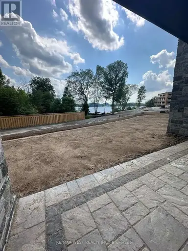 253 CRESCENT BAY LANE | 253 CRESCENT BAY LANE, Huntsville | 2959693