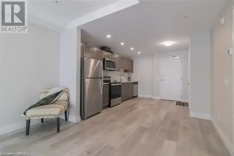 5 WAKE ROBIN Drive Unit# 108 | 5 WAKE ROBIN Drive Unit# 108, Kitchener | 2943653